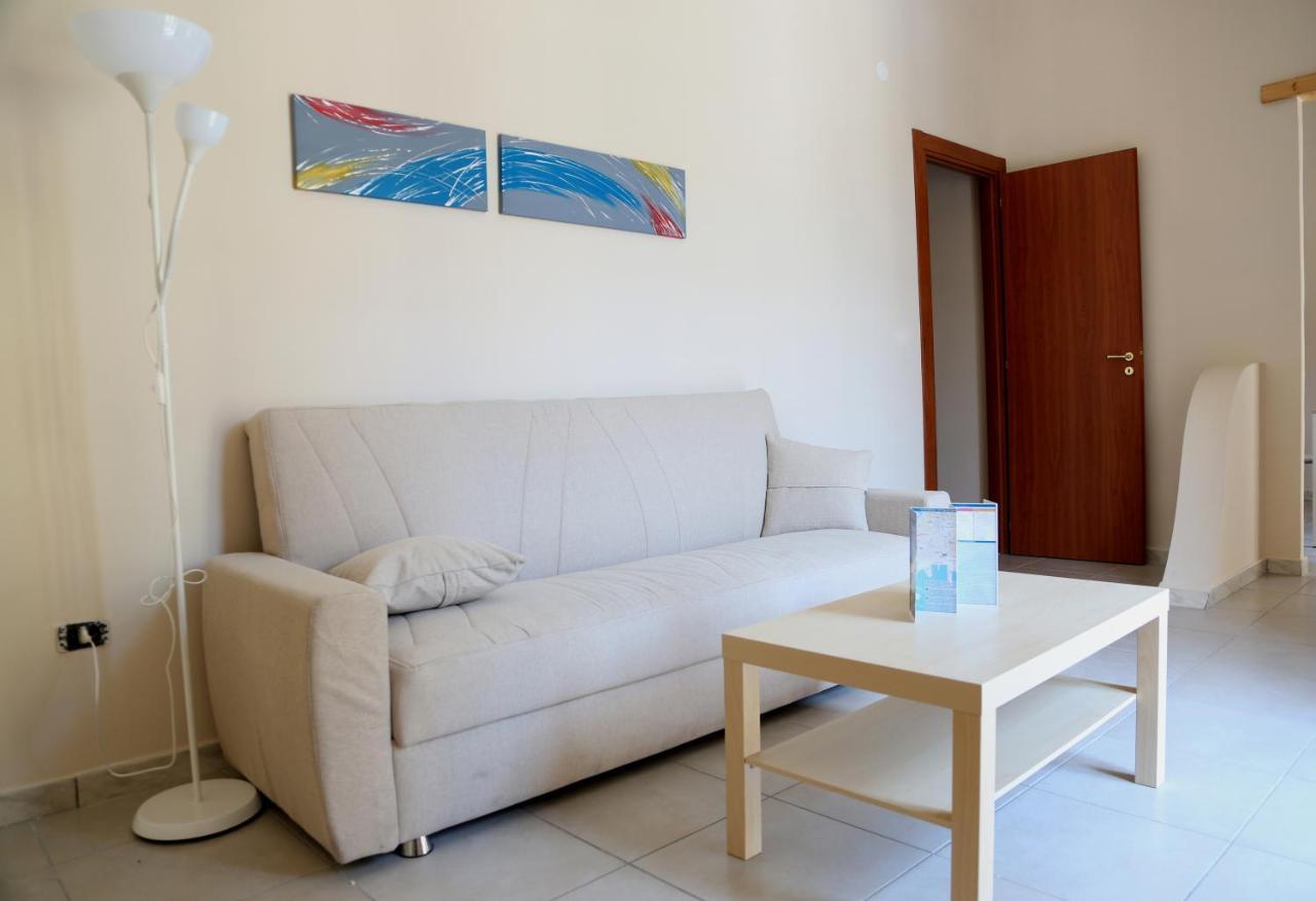 Appartamento City Center Napoli Bagian luar foto