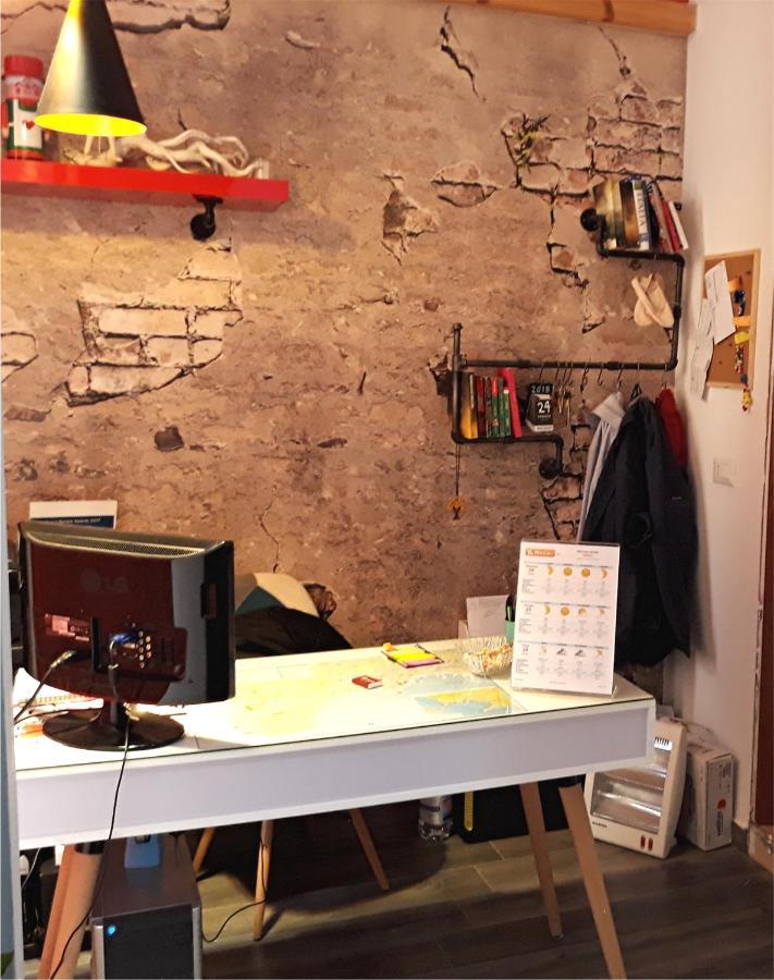 Appartamento City Center Napoli Bagian luar foto